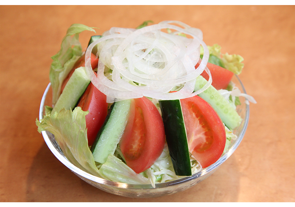 ジャンボ野菜サラダ(Jumbo green salad)